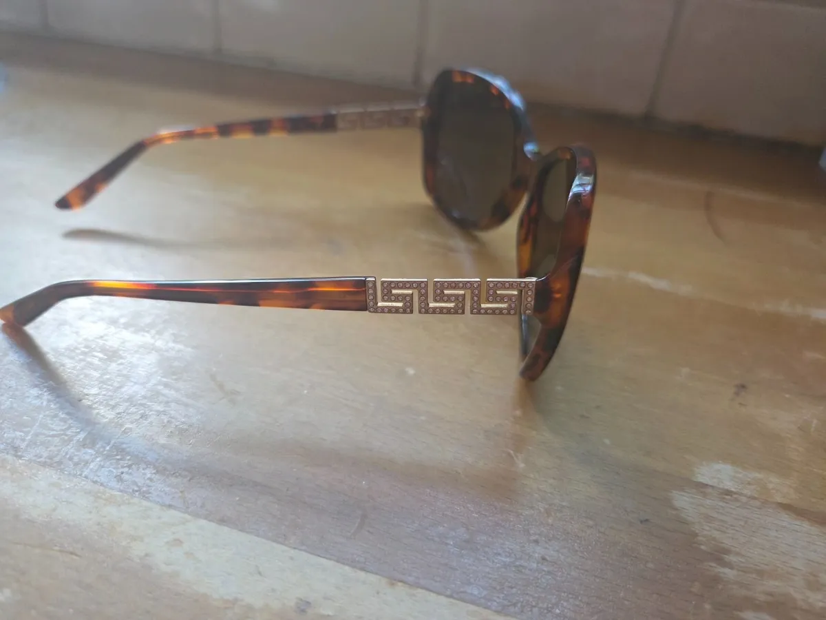 Versace Ladies Sunglasse - Image 2