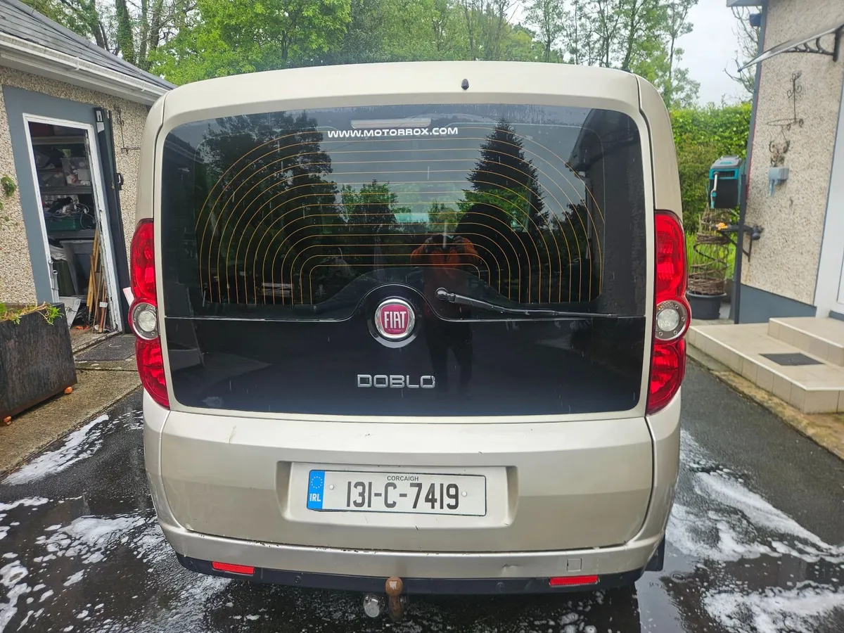 Fiat Doblo 2013 - Image 2