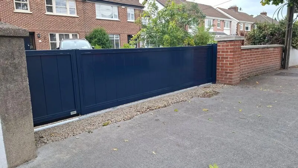 Composite Gates, - Image 1