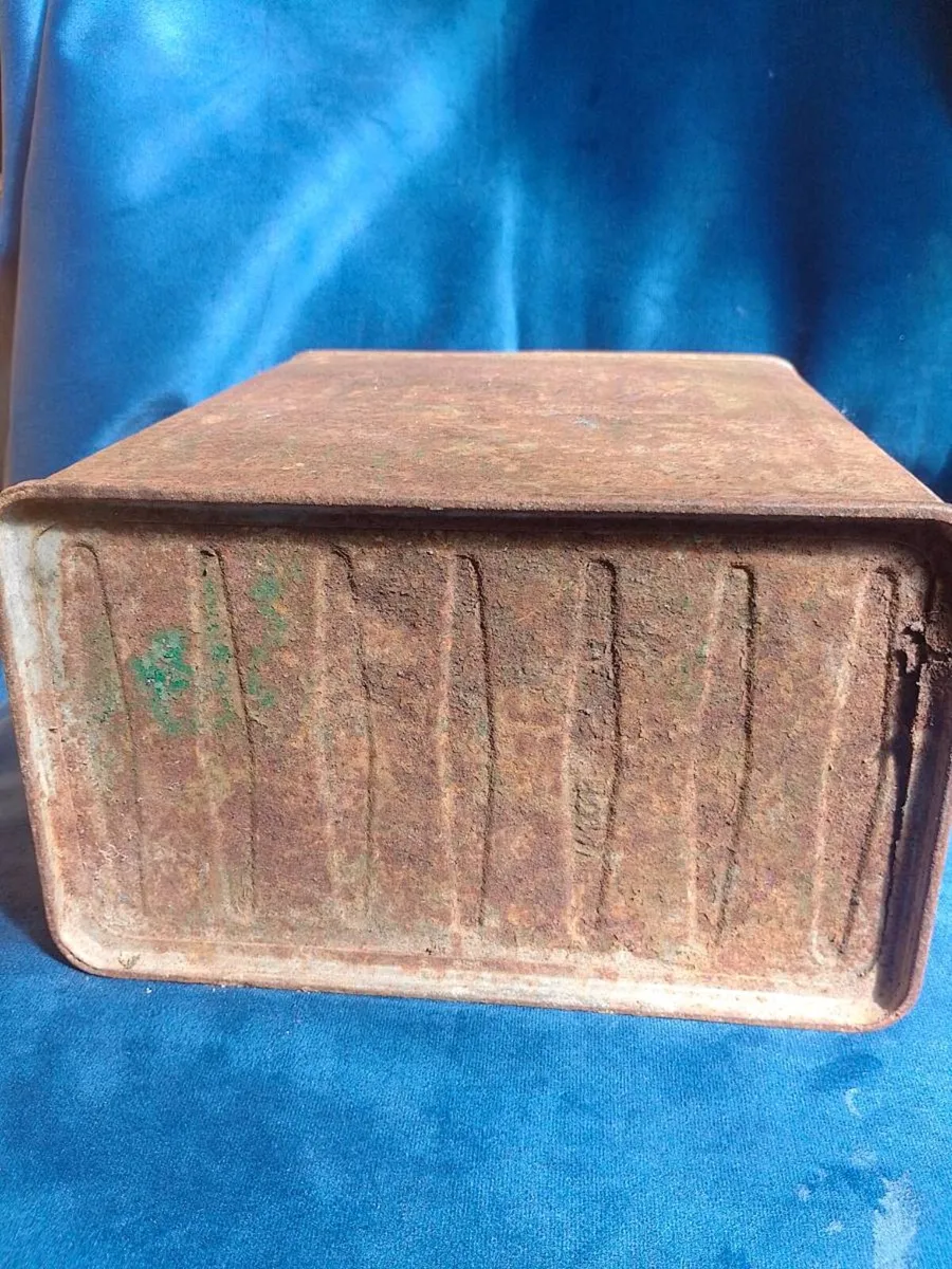 Can post.Pratt's 1920s antique fuel can - Image 4