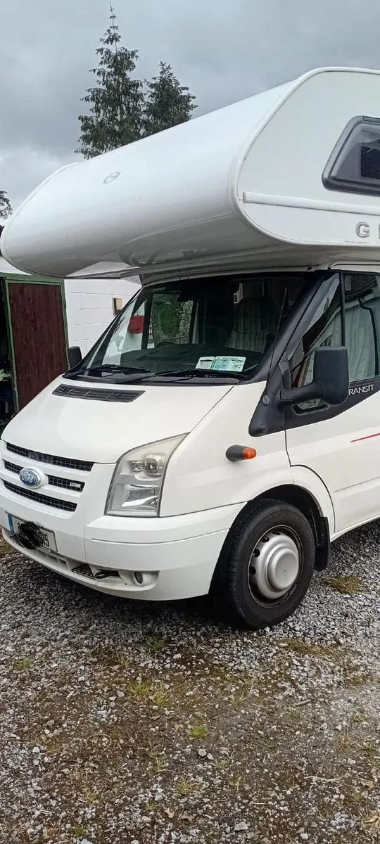 Ford Motorhome - Image 4