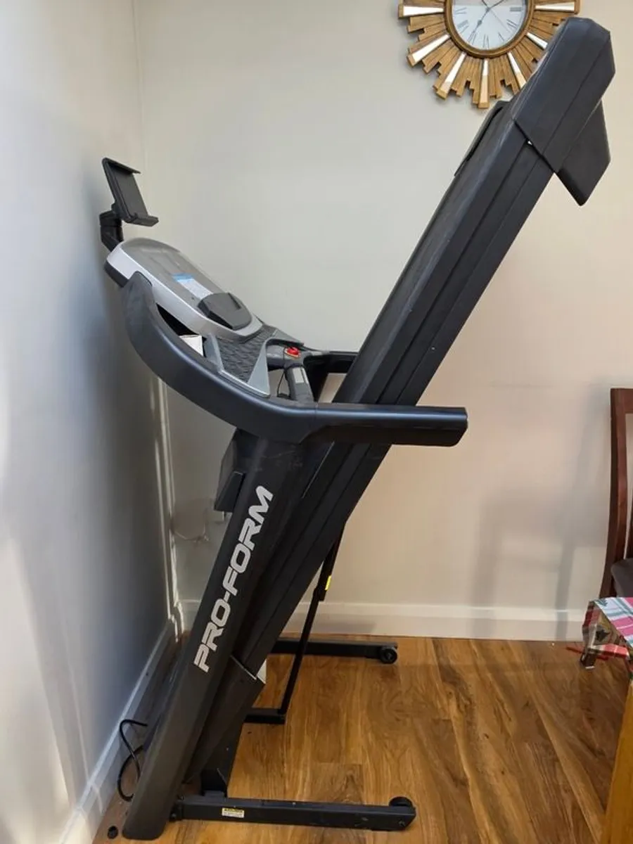 Treadmill...PRO FORM....Free to take - Image 2