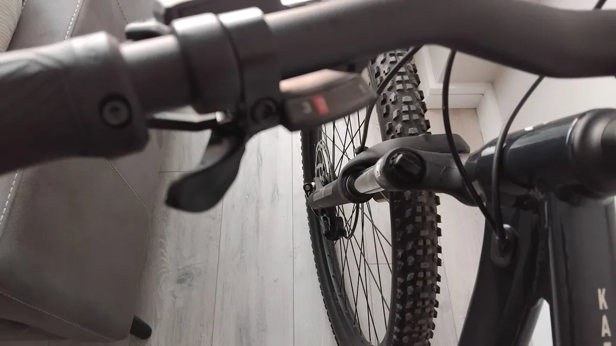 Mountain bike - Image 4