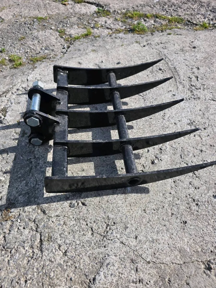 NEW!!! Mini excavator rake 25mm pins - Image 2