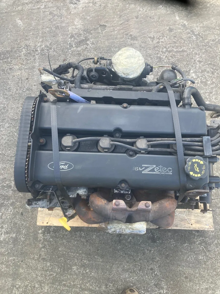 Black top zetec 2L - Image 4