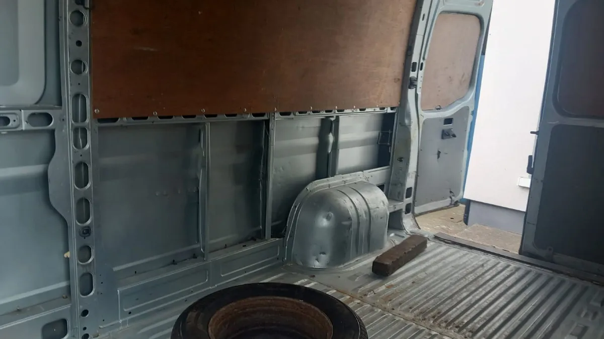 Nissan Interstar 2012 - Image 3