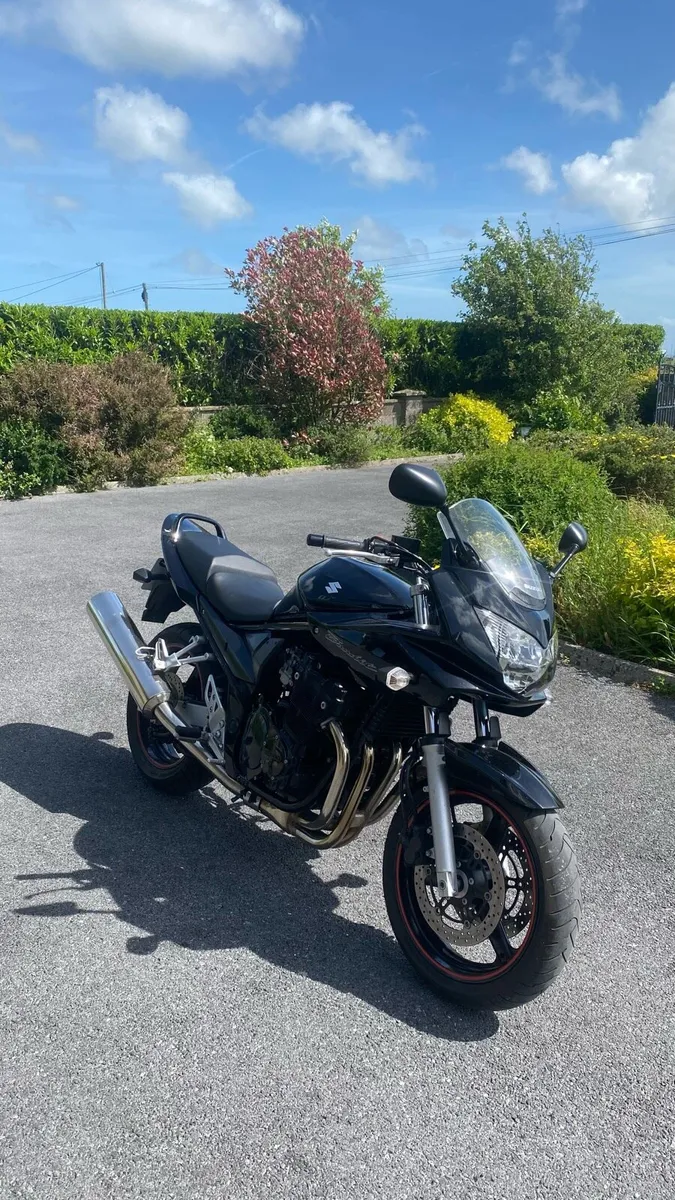 Suzuki Bandit 650 s 2006 - Image 1
