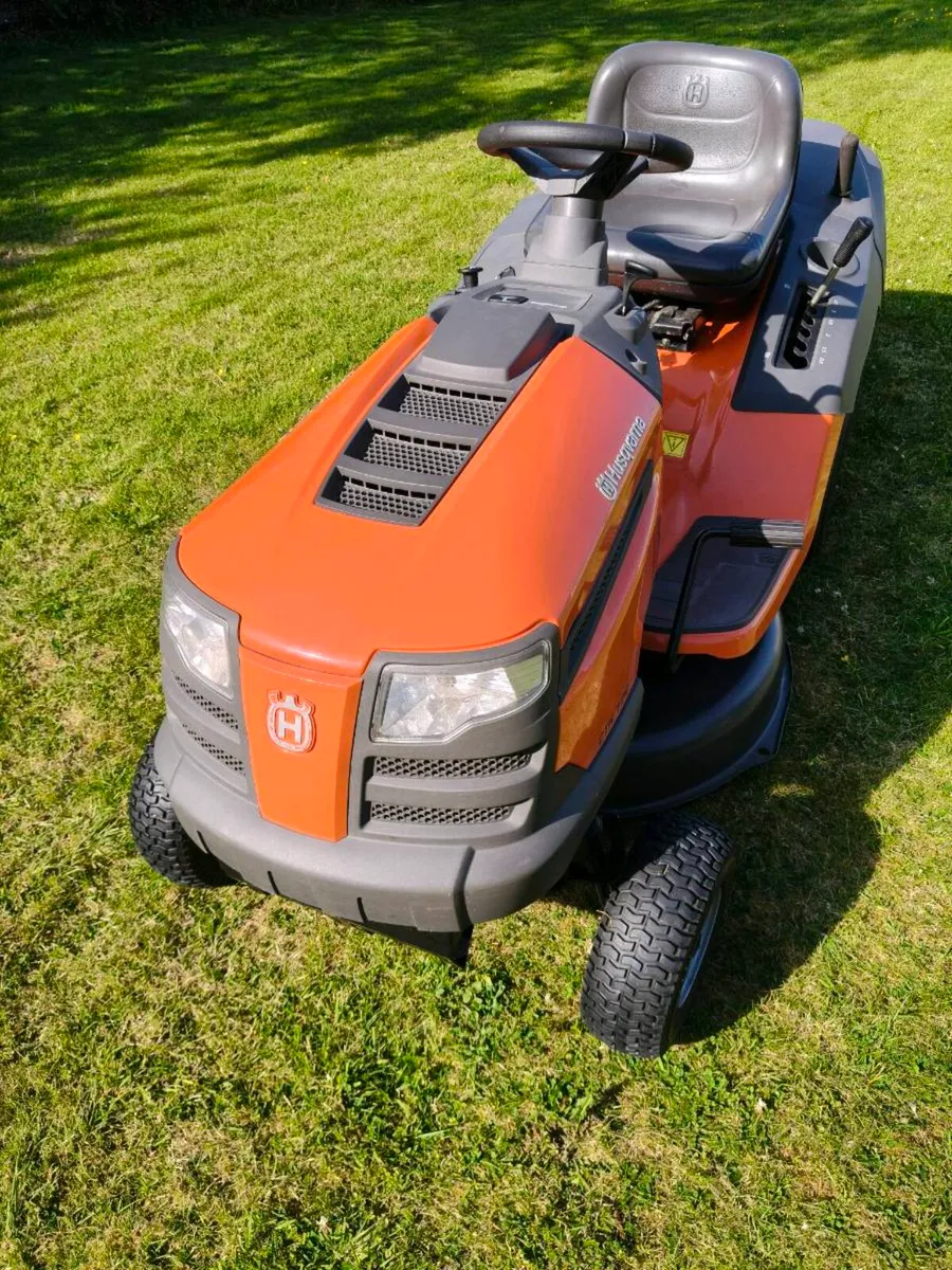Husqvarna ride on mower - Image 1