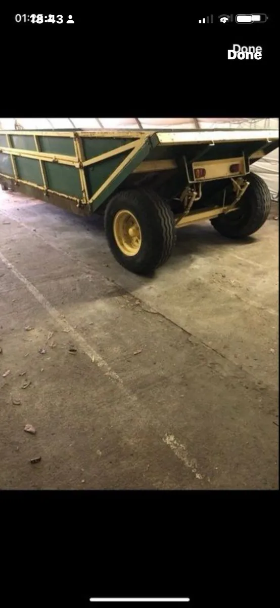 Trailer - Image 1