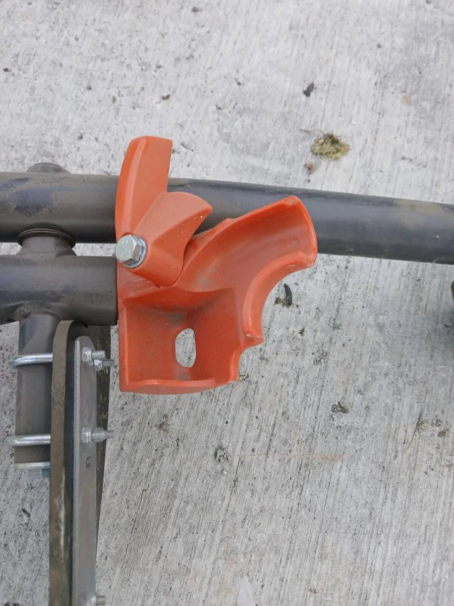 Husqvarna KV 7 Cutting Trolley - Image 3