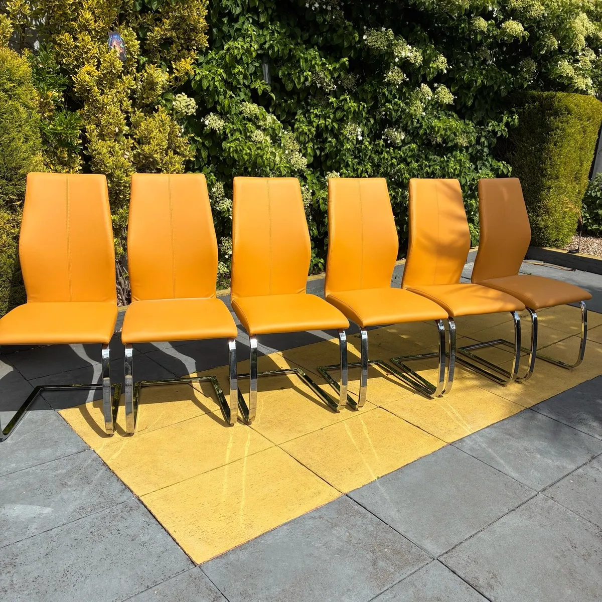 6 Fabulous Heavy Leather Chairs - Image 1