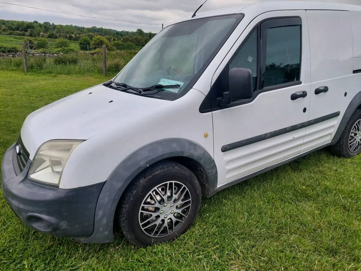 Ford transit connect - Image 2