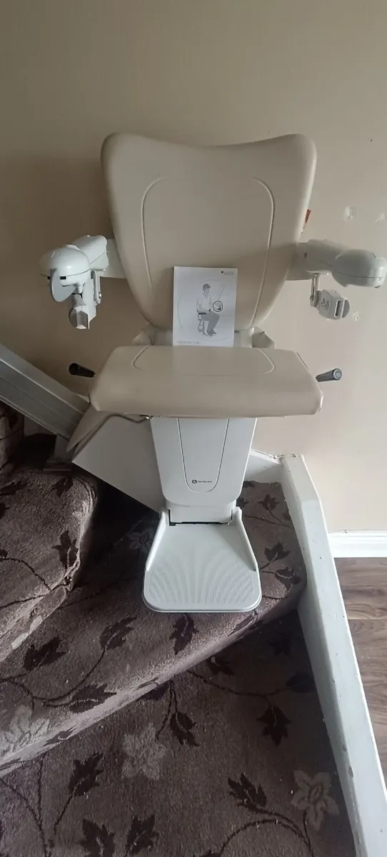Stair lift - Image 1