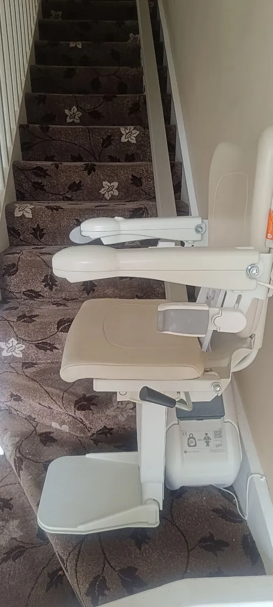 Stair lift - Image 4