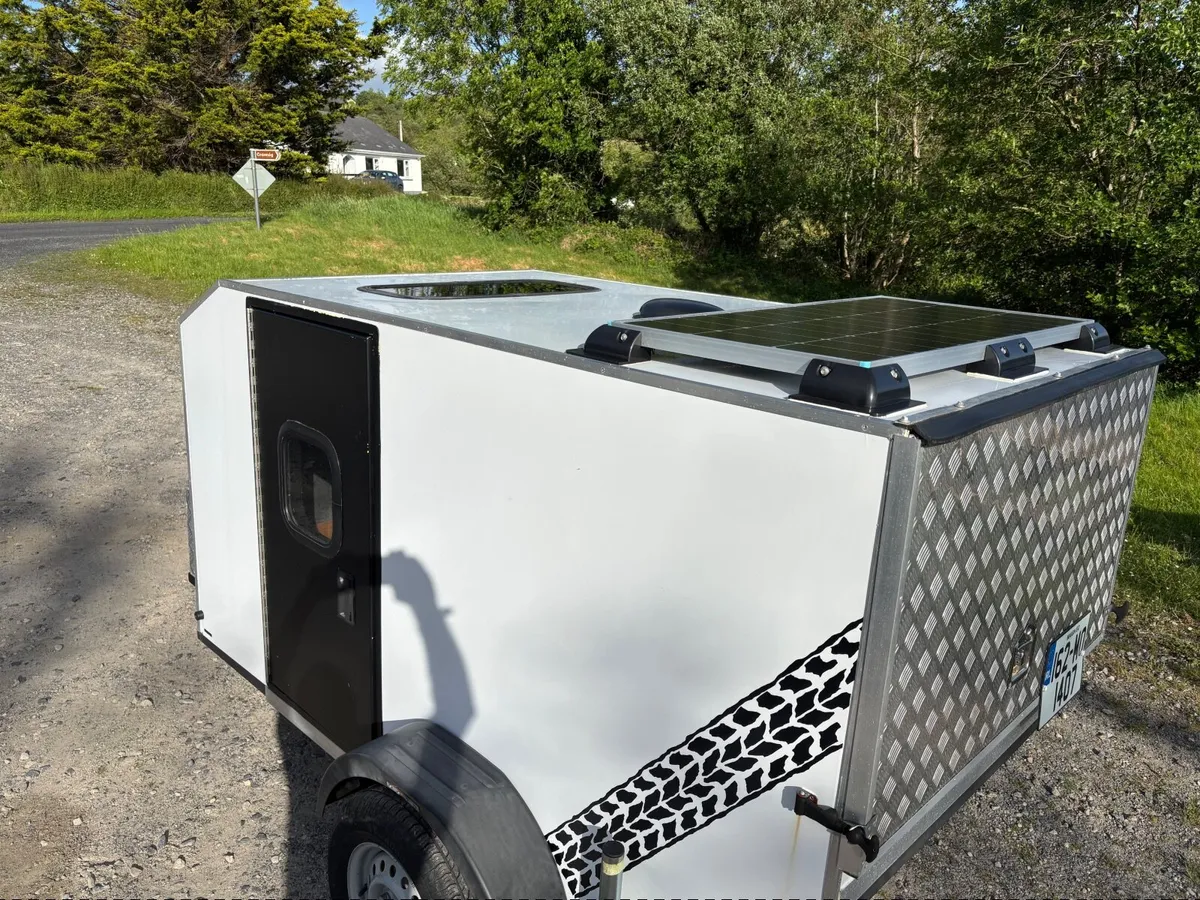 Camping Trailer (Teardrop trailer) - Image 3
