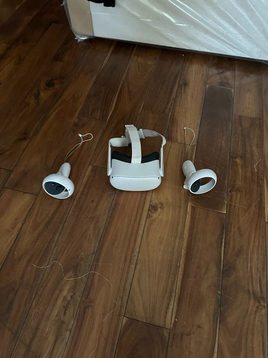 Oculus quest 2 - Image 1