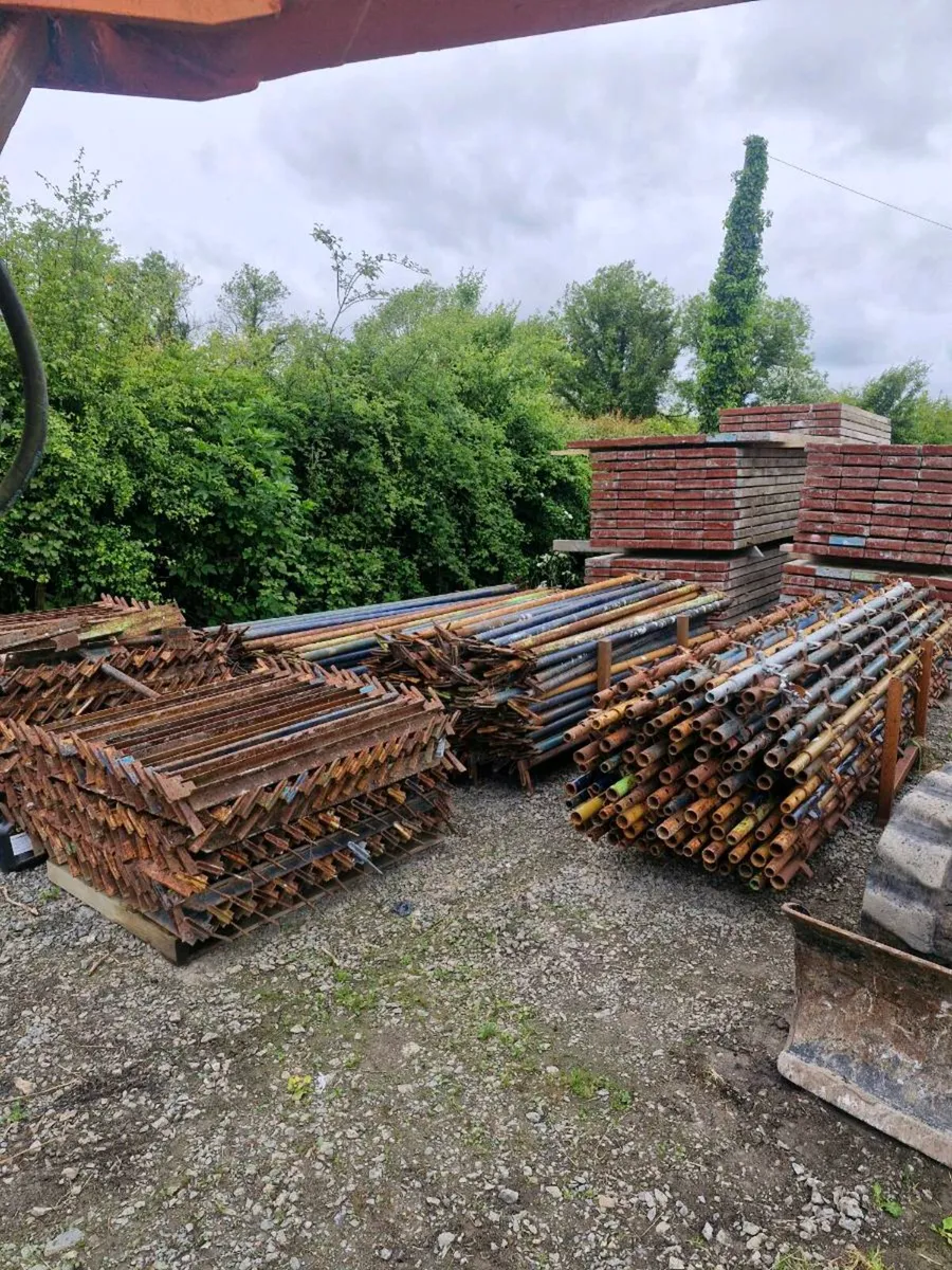 Scafolding - Image 1