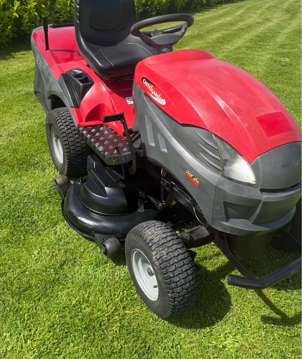 CASTLEGARDEN RIDE ON MOWER - Image 2