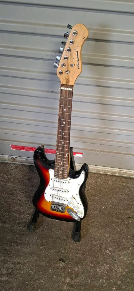 Burwood Electric Guitar 3/4 size - Image 1