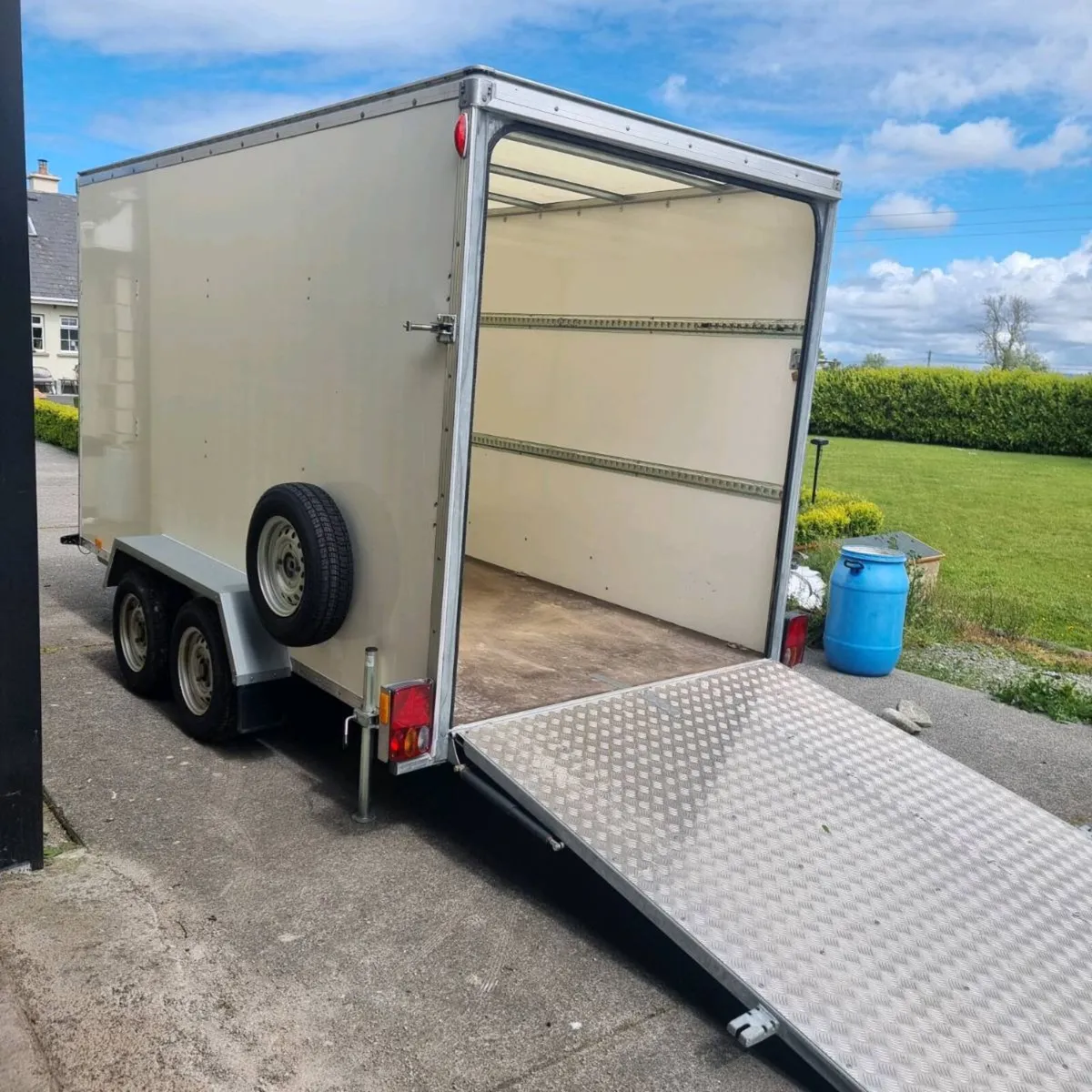12 x 6 Box trailer - Image 3