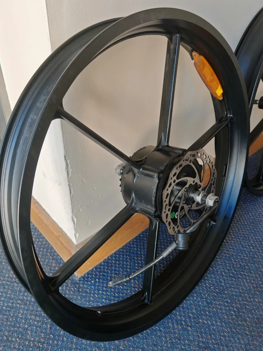 RKS Mountain Bike Wheel Rim Electric Motor - Image 1