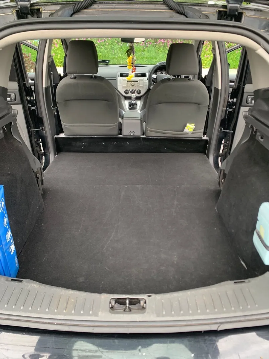 Ford Kuga 2012 - Image 2