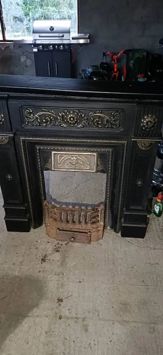 Cast Iron fireplace - Image 1