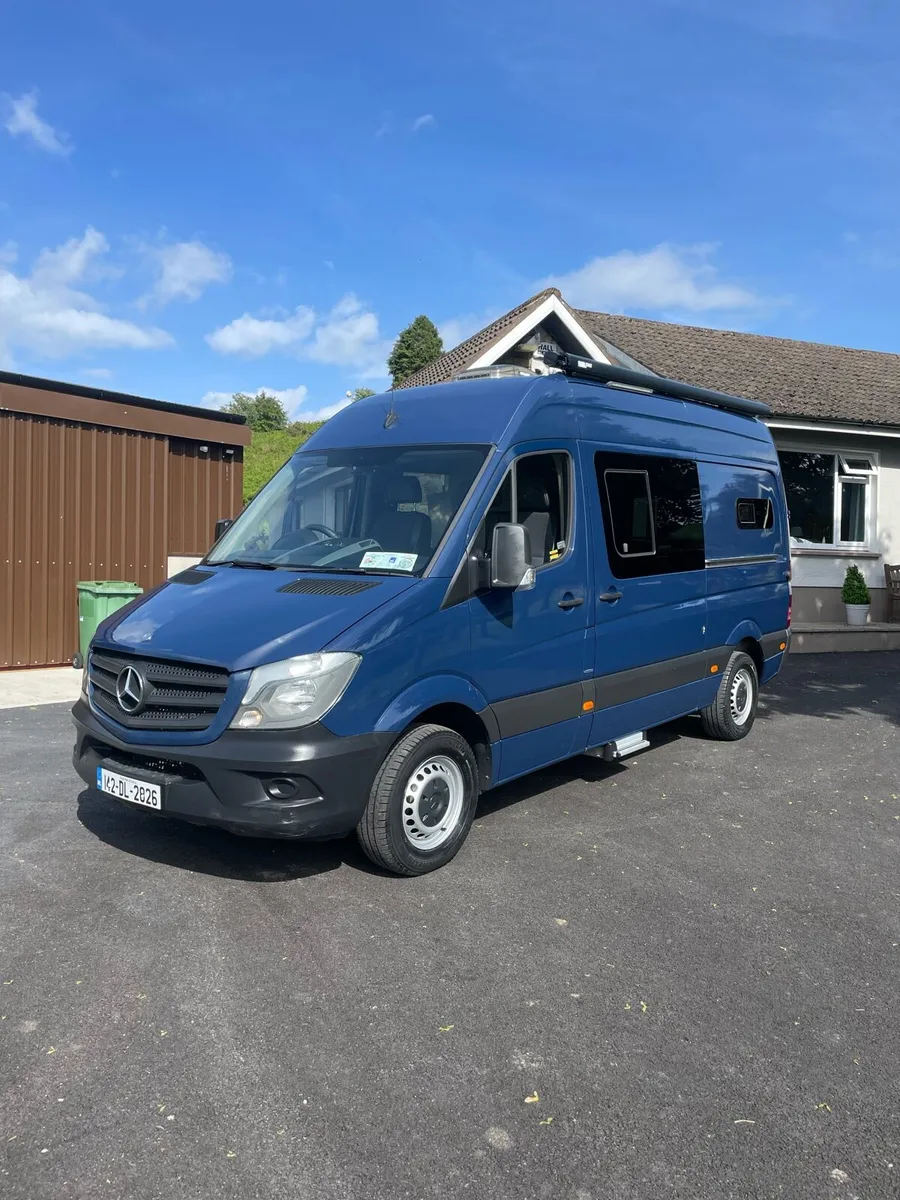 2014 Mercedes Sprinter professionally built - Image 2