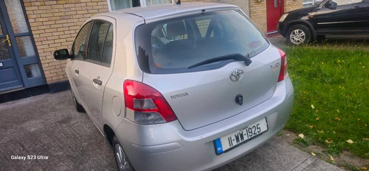 Toyota yaris 2011 1.0 petrol - Image 4