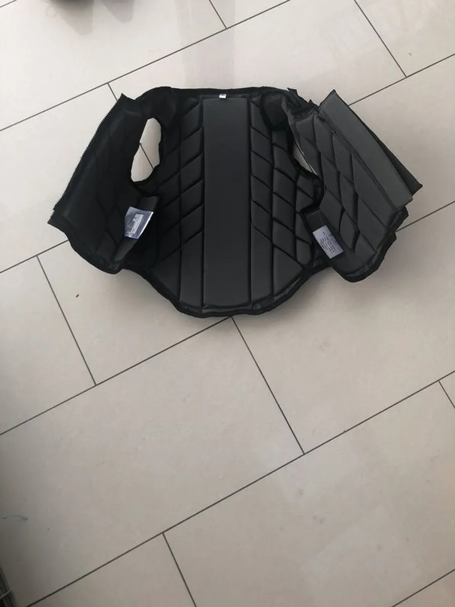 Horse riding back protector - Image 4