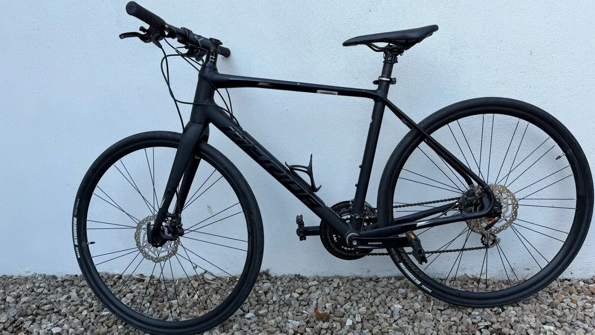Merida Speeder 100D 2020 – Black – 52 cm (S/M) - Image 1