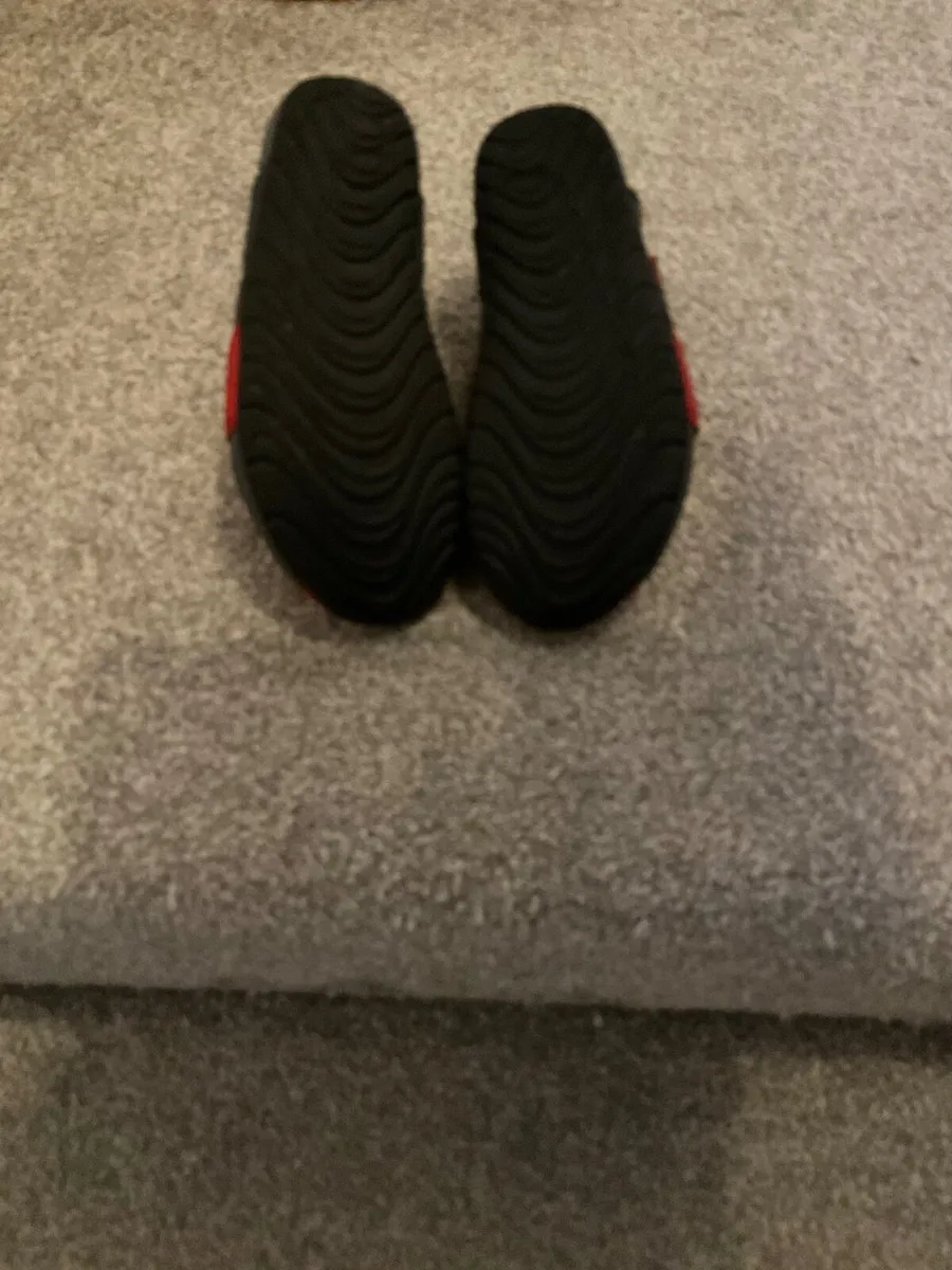 Nike sandals, size 1:5 - Image 2