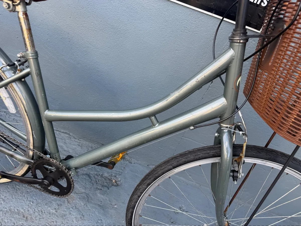 Ladies bike ❗️Open 7 days of the week - Image 4