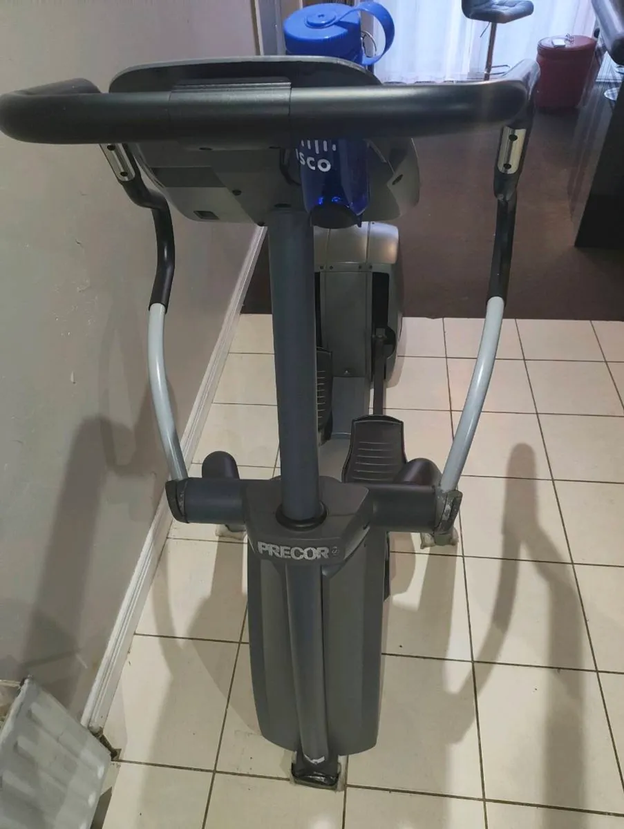 Precor cross trainer - Image 4