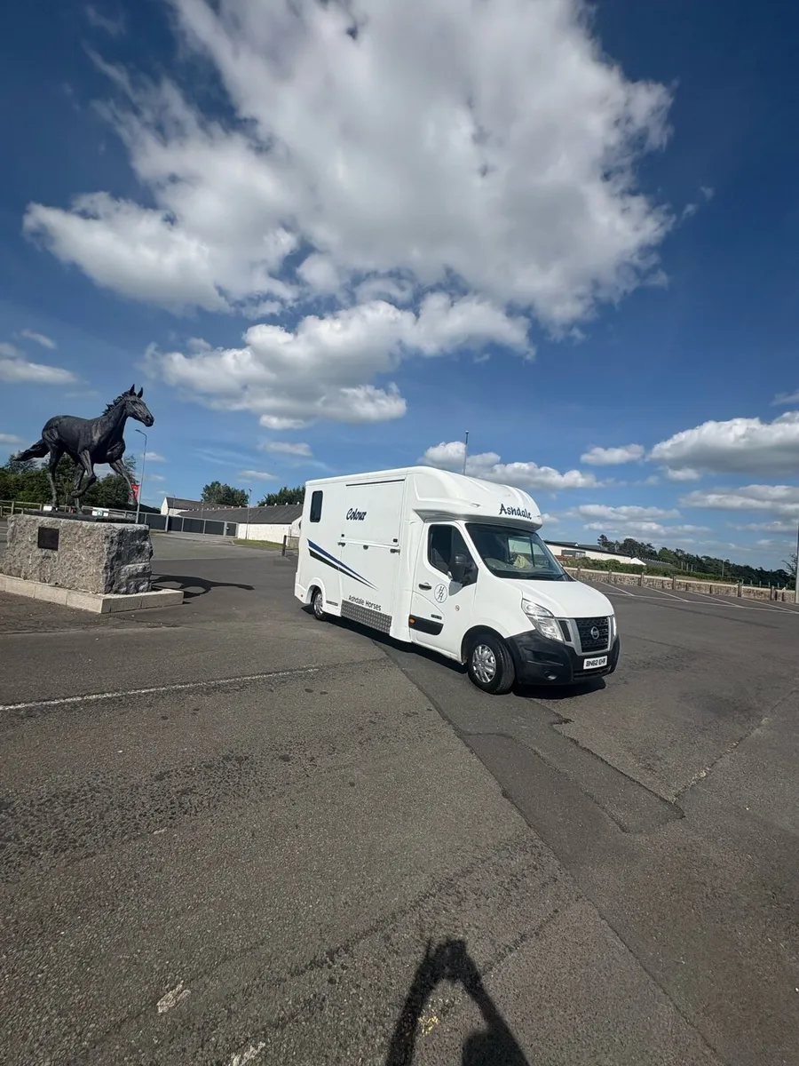 Horse lorry - Image 2