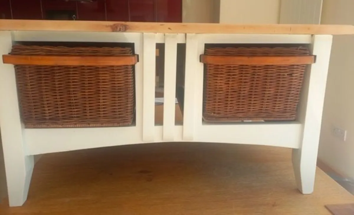Coffee table - Image 4