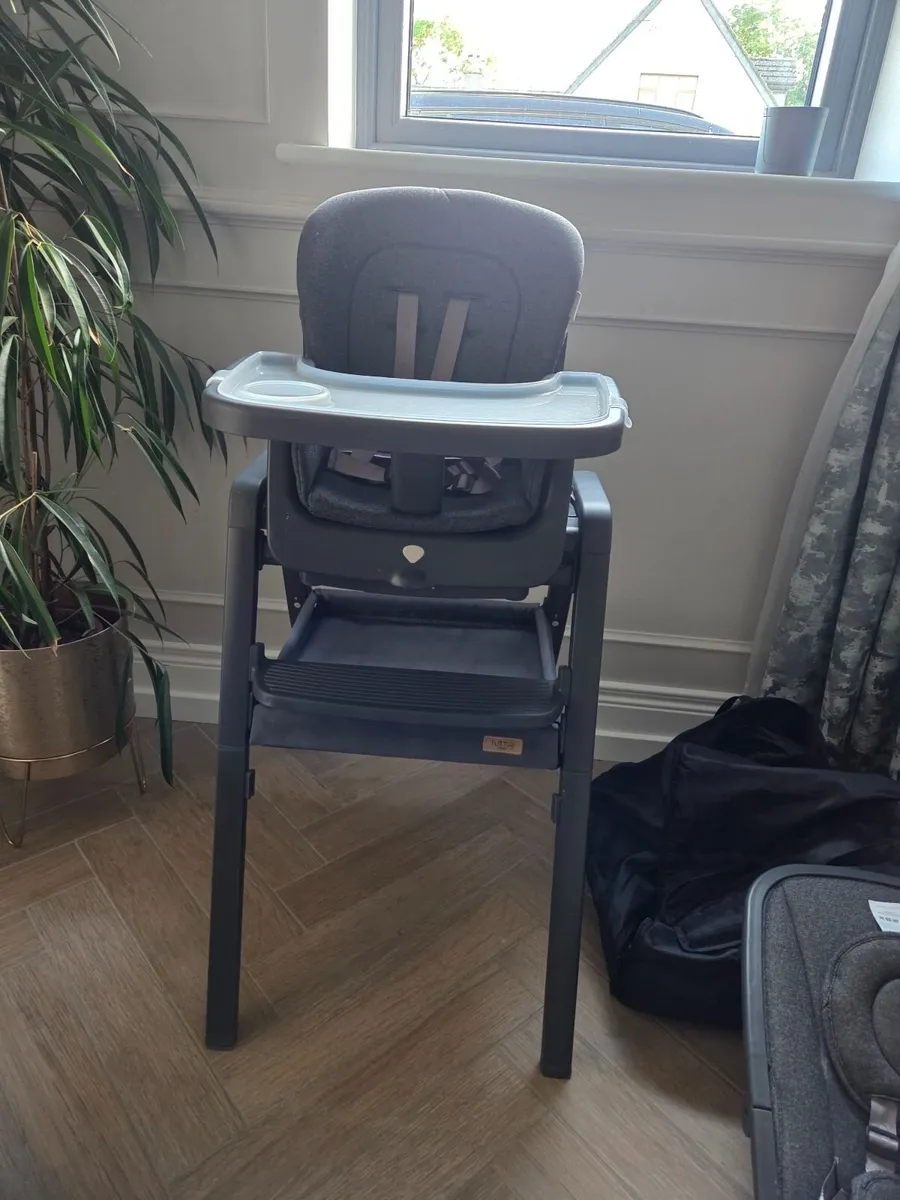 Highchair - Image 1