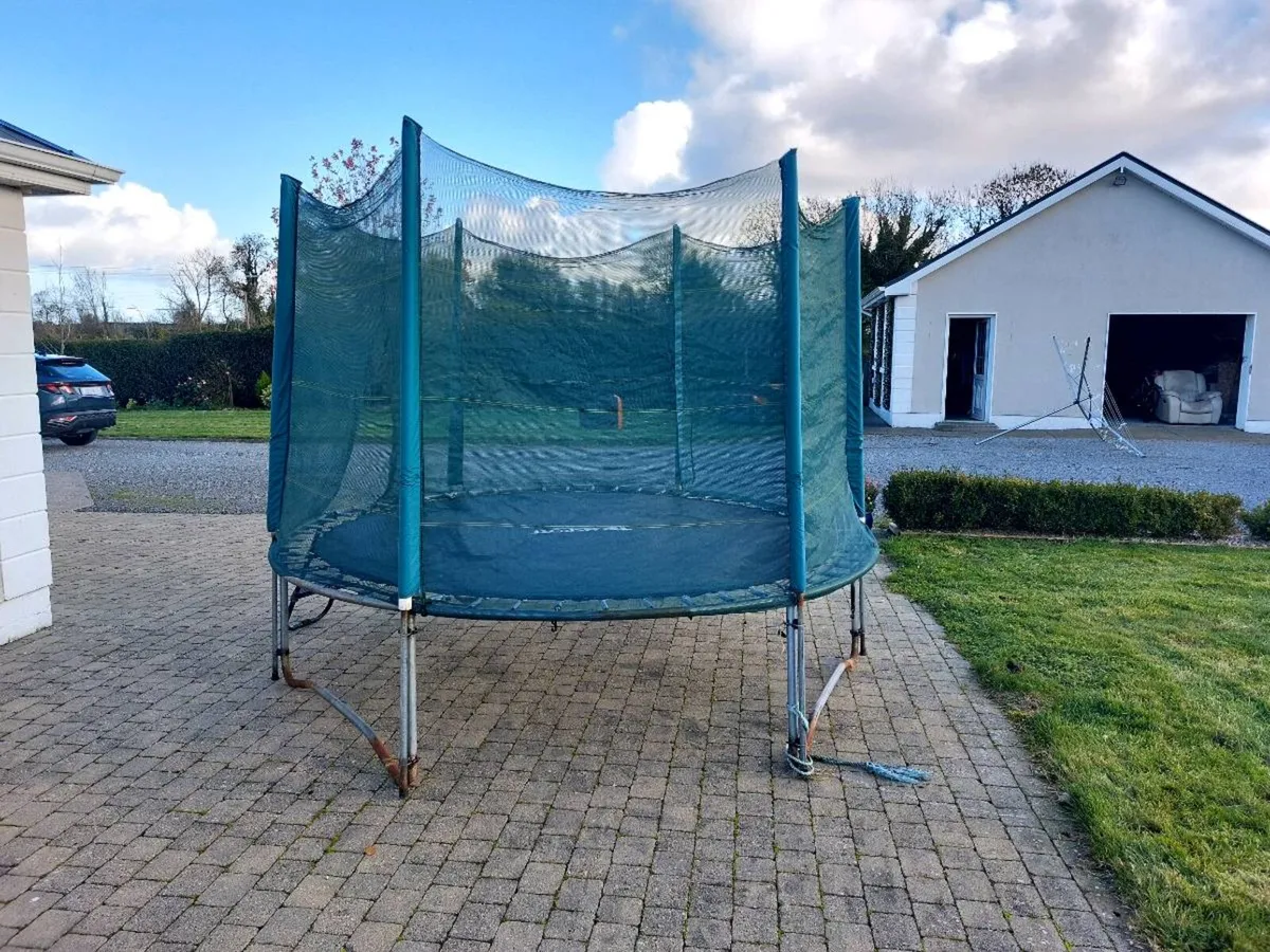 Trampoline for sale