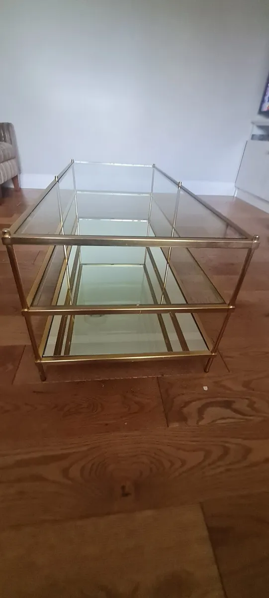 Coffee table - Image 1