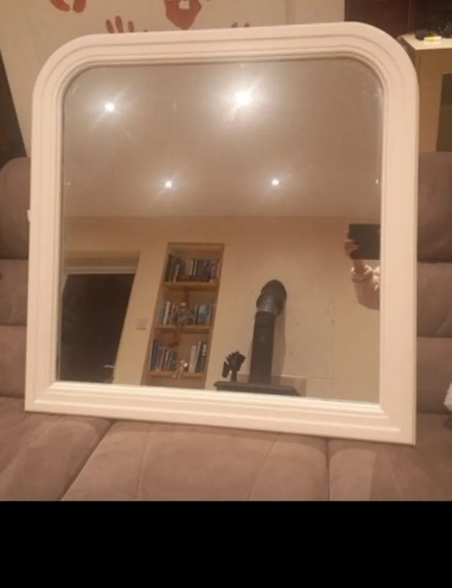Mirror - Image 2