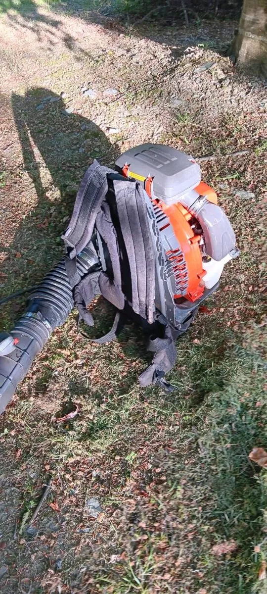 Husqvarna leaf blower - Image 4