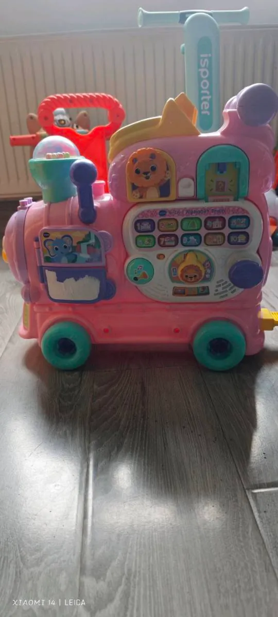 VTech 4 in 1 Ride On Train - Image 3