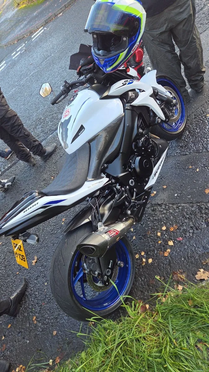 Suzuki gsxs-1000 - Image 2
