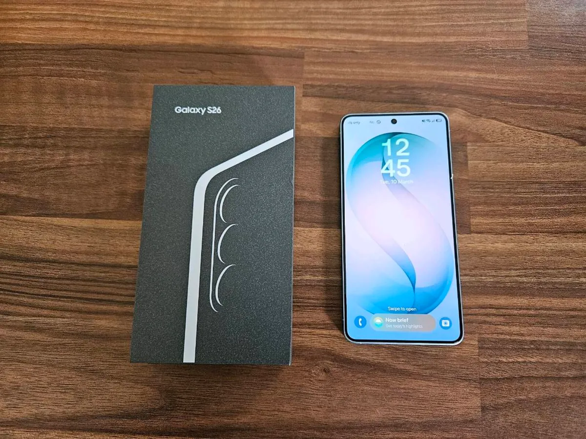 Samsung Galaxy S26 512GB - Image 1