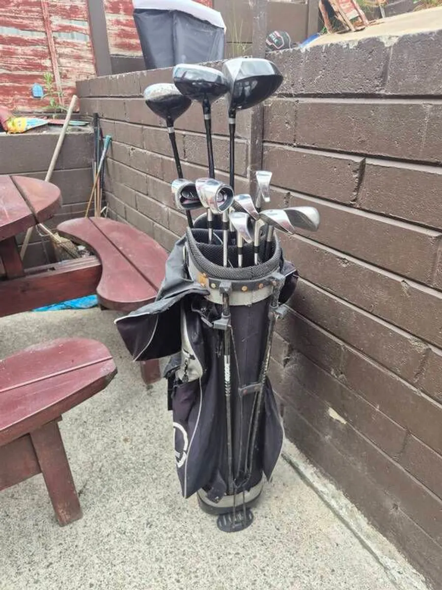 golf clubs - Image 1
