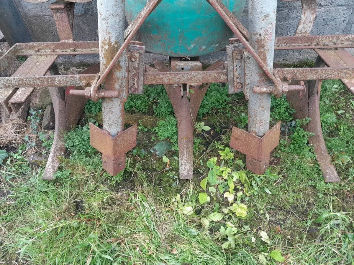Potato planter manually and drill - Image 1