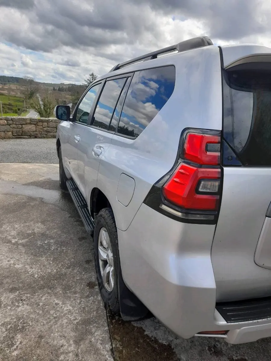 Toyota landcruiser - Image 3