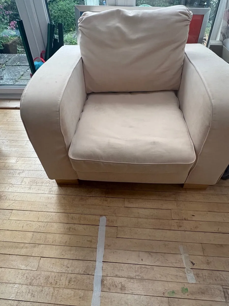 Sofa - Image 3