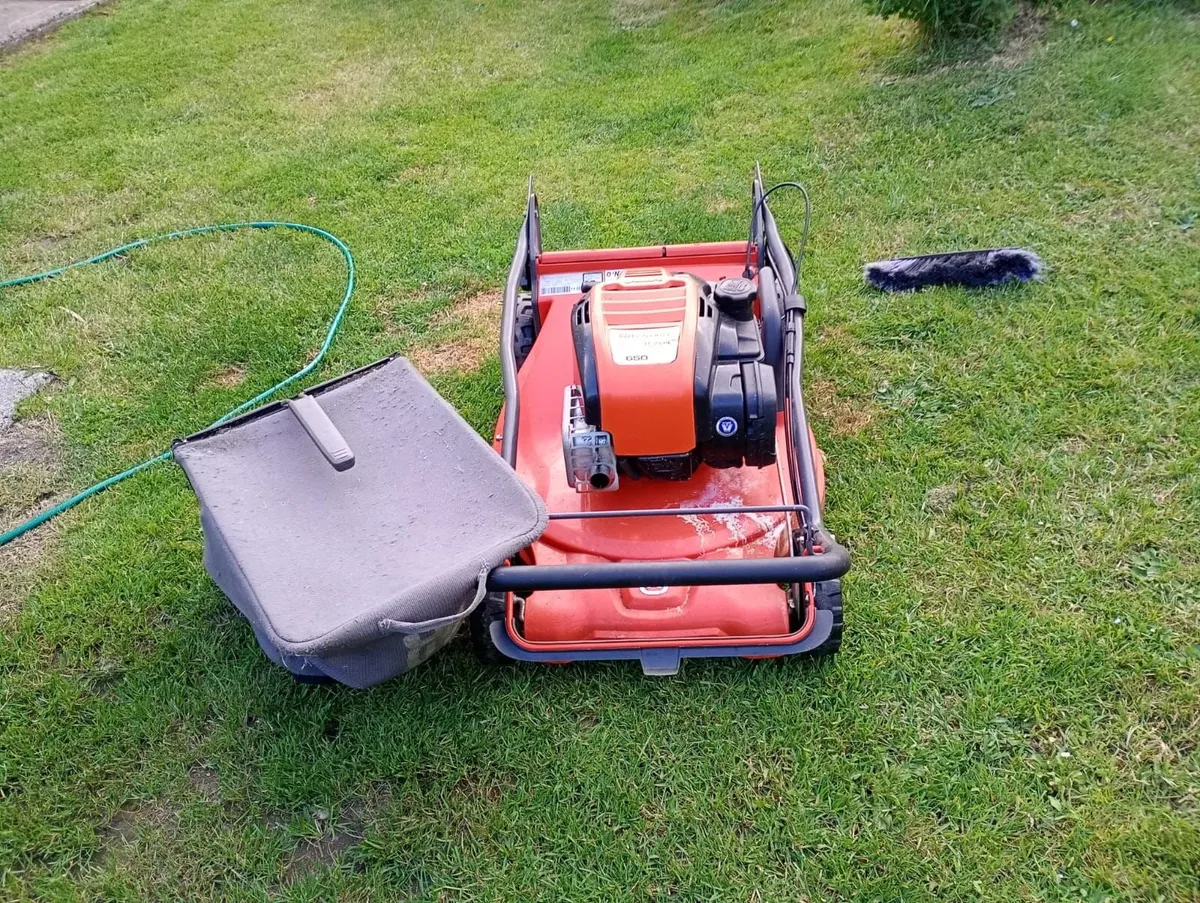 Husqvarna lawn mower - Image 4