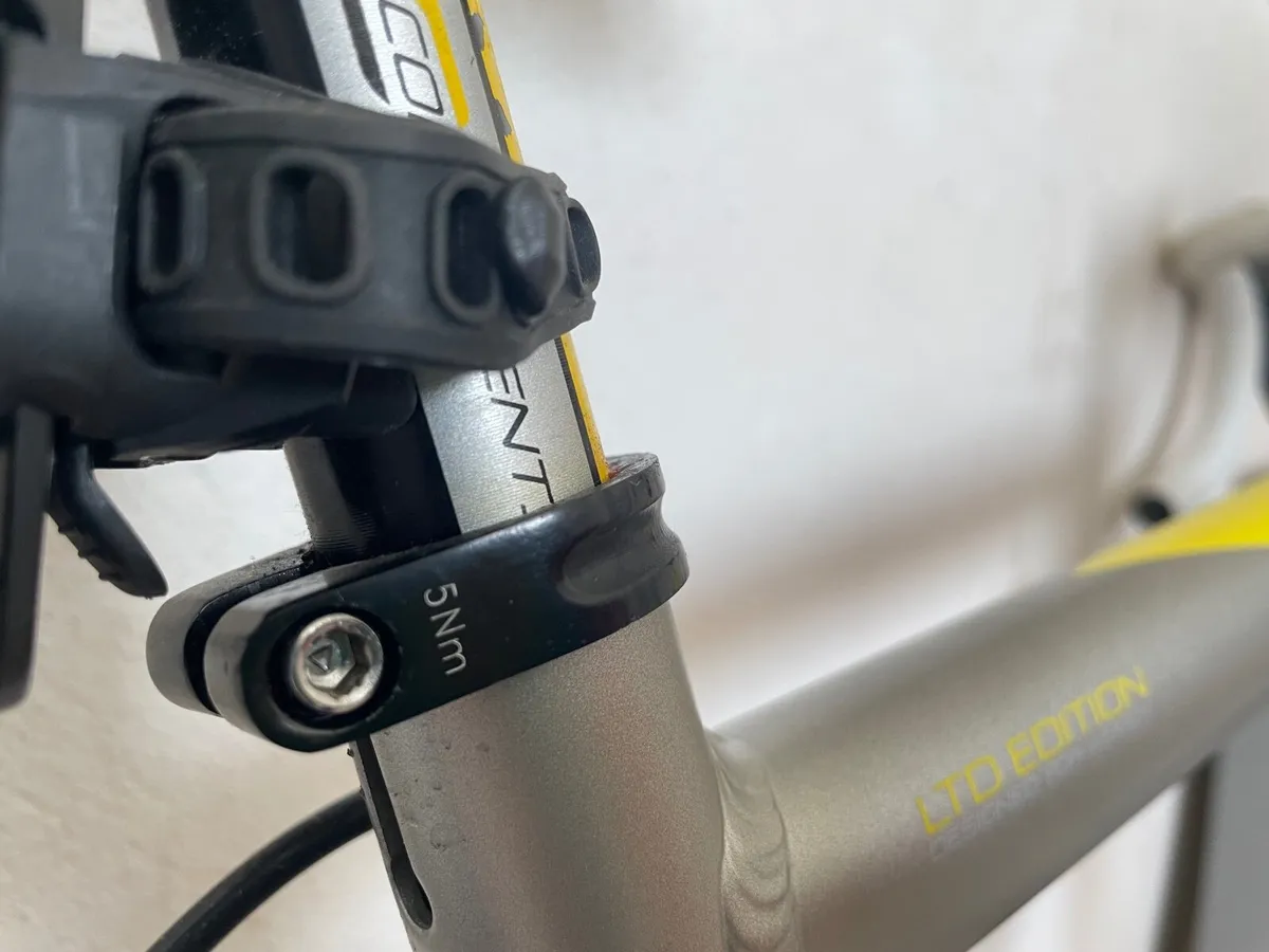 Petite Ladies Road Bike - Image 3